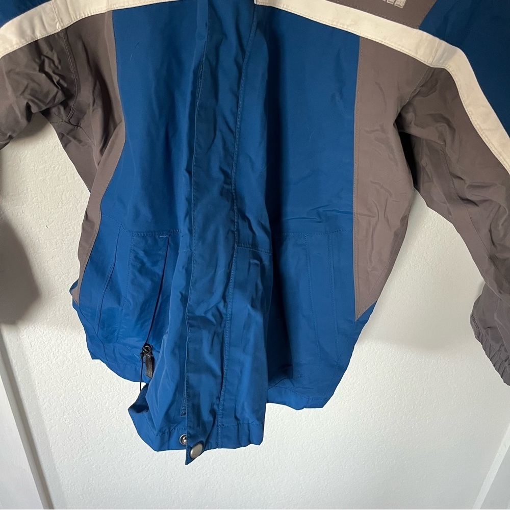 The North Face Boy's Large Hyvent Windbreaker Rain Coat. - Picture 3 of 11